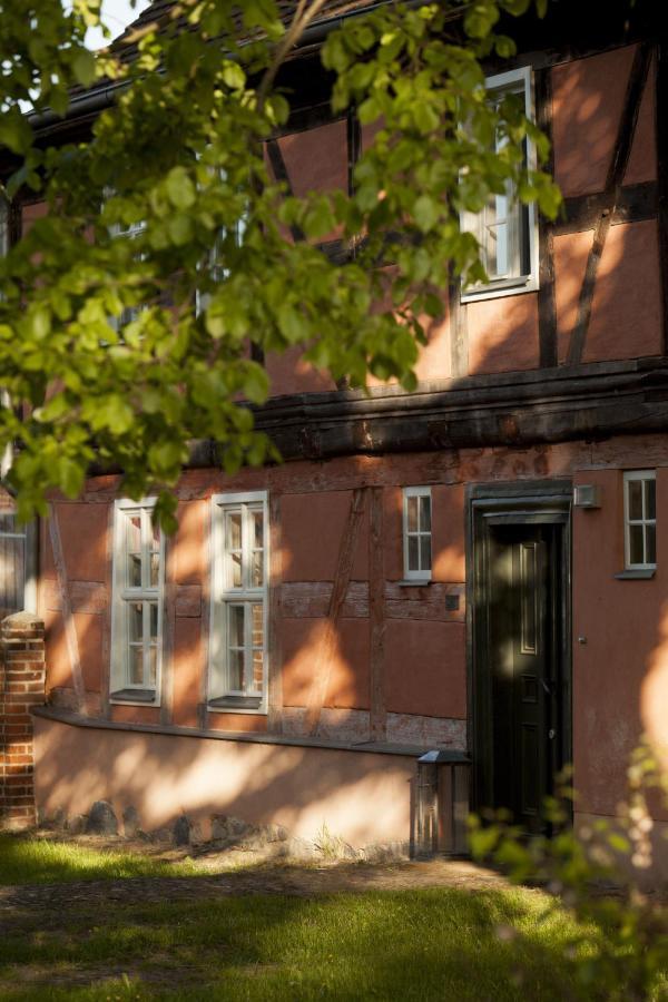 Vila Lehnschulzenhof Viesen Rogasen Exteriér fotografie